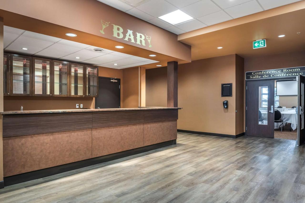 Best Western Plus, Bathurst Hotel & Suites Eksteriør billede