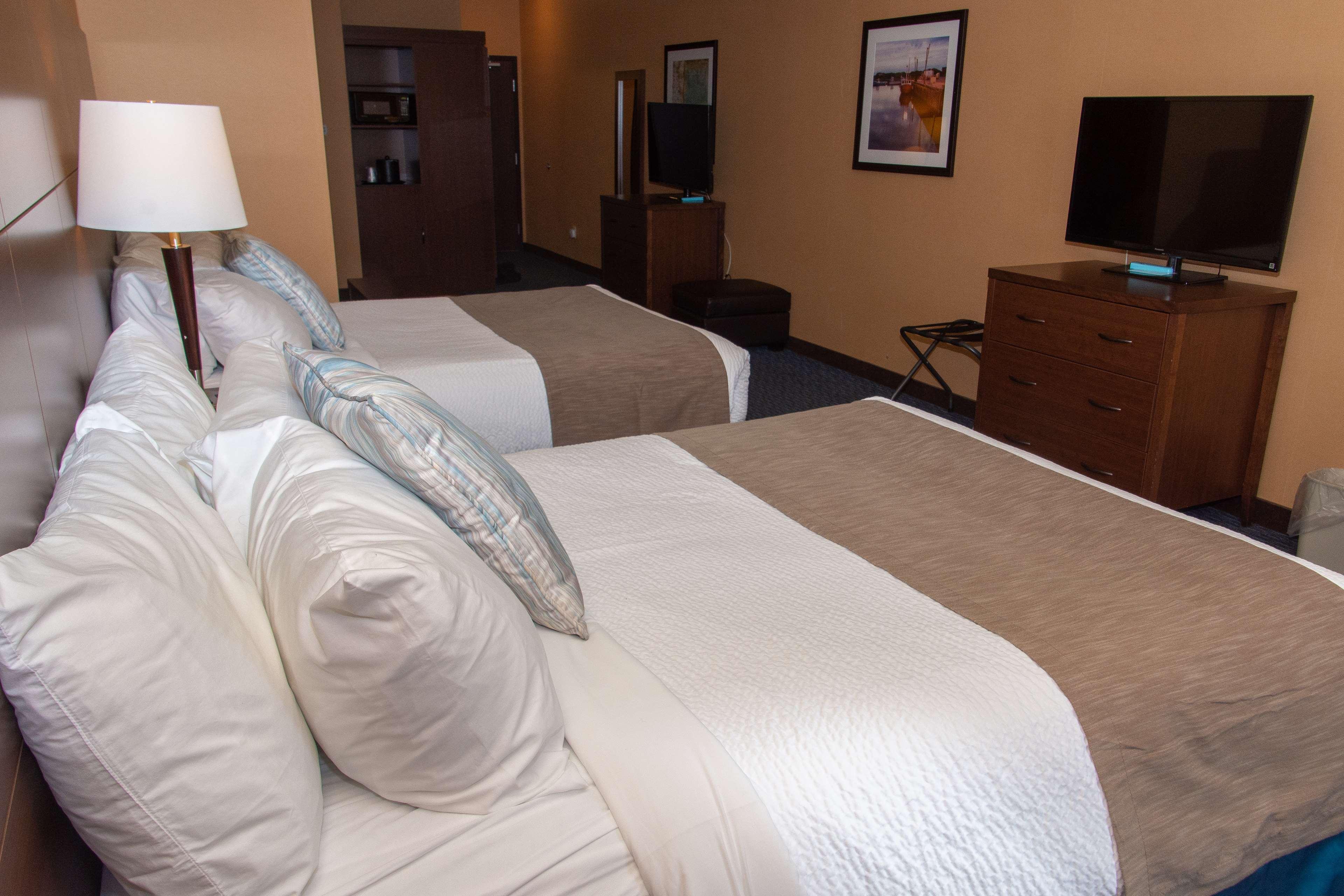 Best Western Plus, Bathurst Hotel & Suites Eksteriør billede